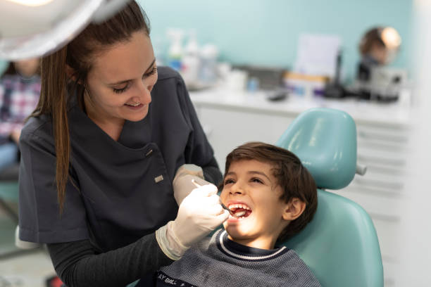 Best Cracked Tooth Emergency Dentist  in Wyoming, IL